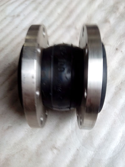 正確選擇可曲撓橡膠接頭（tóu）的工作壓力